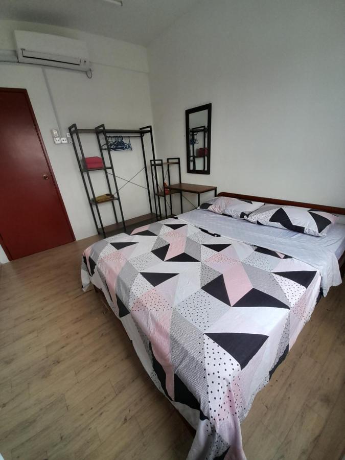 Adinda Homestay Kuala Terengganu Kültér fotó